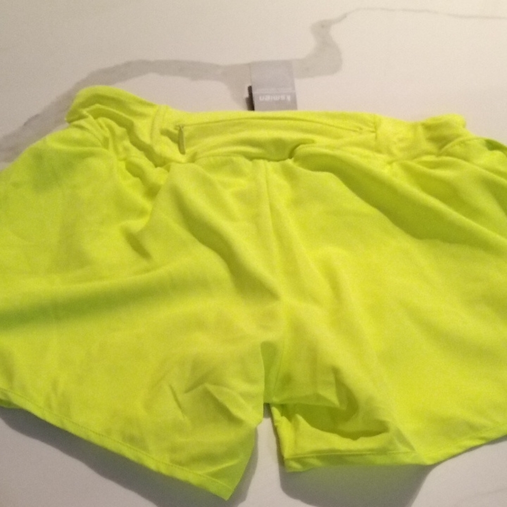 2 in 1 Running Shorts Lightweight Athletic Workout Gym Yoga Lined Green Sz M - Picture 9 of 9